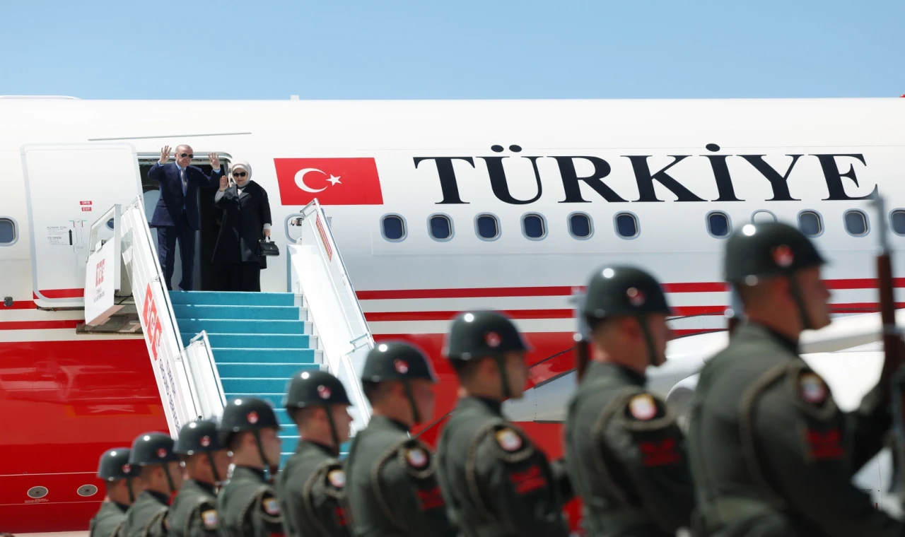 Erdoğan NATO Zirvesi için Lahey’e gitti