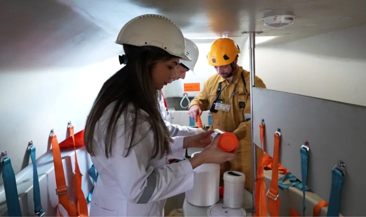 Türk Bayrağı beyaz listede gücünü korudu