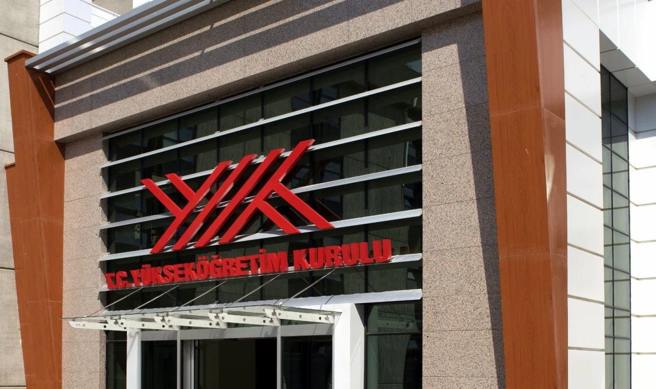 YÖK’ten kadın öğrencilere destek