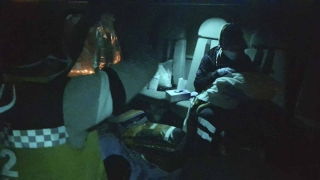 Bahçesaray’da doğum yapan kadın helikopterle hastaneye ulaştırıldı