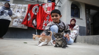 Gazzeliler ev karantinasında aile bağlarını güçlendiriyor