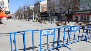 Zeytinburnu 58. Bulvar Caddesi ve İstasyon Meydanı yaya trafiğine kapatıldı