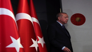 Erdoğan: "Türkiye aldığı tedbirlerle salgını en hızlı şekilde kontrol altına alan ülkelerin başında geliyor."