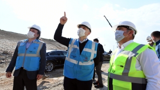 Bakan Karaismailoğlu HalkalıKapıkule Demir Yolu inşaatında incelemelerde bulundu