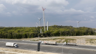İstanbul Havalimanı yakınındaki rüzgar türbinlerinin sökümüne başlandı 
