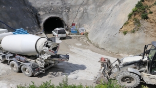 Karadere İçme Suyu Tüneli inşaatında elektrik trafosu patladı