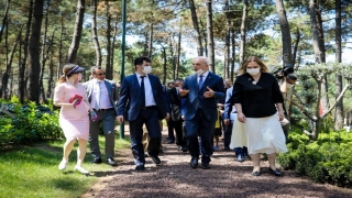 Ümraniye, Dostlar Bahçesi Projesi ile 11 ülkenin temsilcisini ağırladı 