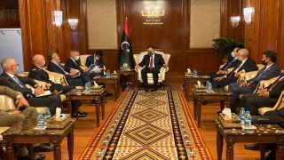  Libya Başbakanı Serrac, İtalya Savunma Bakanı ile kalıcı ateşkesi görüştü