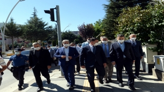 Tokat Valisi Balcı maske ve sosyal mesafe denetimi yaptı