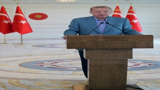 Cumhurbaşkanı Erdoğan: ”Türkiye’yi yeniden kendi iç meseleleriyle boğuşan bir hale getirerek asırlık uyanışımızı önlemeye çalışıyorlar.”