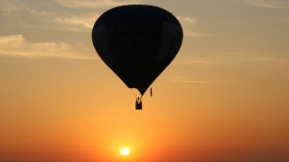 Göbeklitepe’de sıcak hava balonuyla tanıtım uçuşu gerçekleştirildi