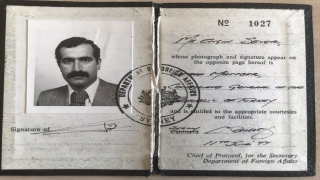 Avustralya’da 40 yıl önce şehit edilen Engin Sever’in diplomatik kimlik kartı yeğenine teslim edildi