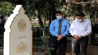 Prof. Dr. Dursun’un kaza yaptığı alandan alınan toprak Kocaeli’deki mezarına bırakıldı