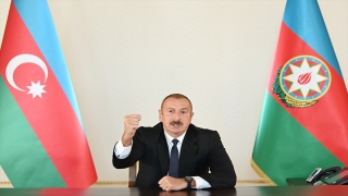 Kendi öz topraklarımızı savunuyoruz, Karabağ bizimdir, Karabağ Azerbaycan’ındır