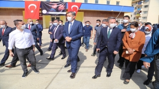 Milli Eğitim Bakanı Ziya Selçuk, Dereli’de okul ziyaret etti: