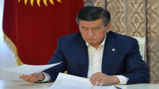 Kırgızistan Cumhurbaşkanı Ceenbekov’dan, Caparov’un Başbakanlık görevine getirilmesine veto