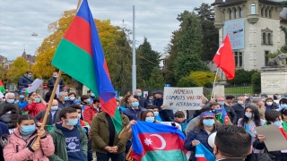 İsviçre’de Ermenistan protesto edildi