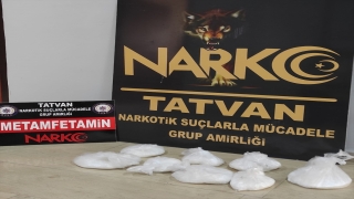 Bitlis’te bir otomobilde 2 kilo 780 gram sentetik uyuşturucu bulundu