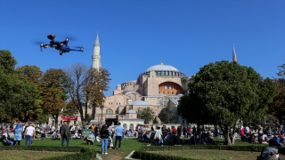 Ayasofya Camisi çevresinde dronelu Kovid19 denetimi