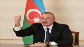İlham Aliyev: ”Ateşkes isteyenler Ermenistan’a silahlar gönderiyor”
