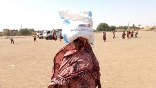 Türk Kızılay Sudan’da sel mağdurlarına gıda yardımı dağıttı