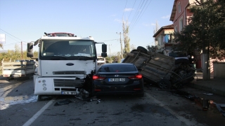 Bursa’da tırla çarpışan hafif ticari aracın sürücüsü hayatını kaybetti