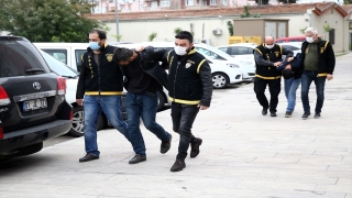 Adana’da 19 bisiklet ve marketlerden ürün çalan iki zanlı tutuklandı