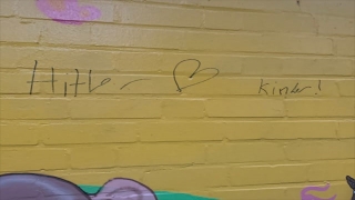 Almanya’da anaokulunun duvarına ırkçı ifadeler yazıldı