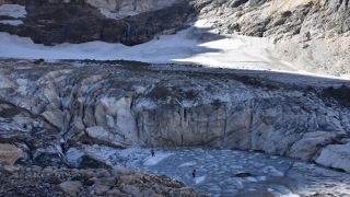 Türkiye’nin en büyük vadi buzulu Uludoruk mercek altına alınıyor