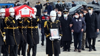 Şehit Jandarma Uzman Çavuş Oğuzhan Anar törenle son yolculuğuna uğurlandı