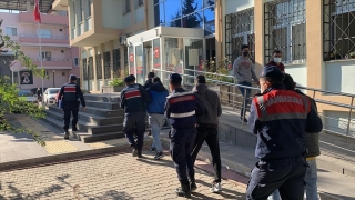 Mersin’de ”Kovid19 testi” bahanesiyle altın gasbına 4 tutuklama
