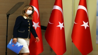 CHP Kadın Kolları Genel Başkanı Nazlıaka, partisinin kadın il yöneticileriyle 2020’yi değerlendirdi: