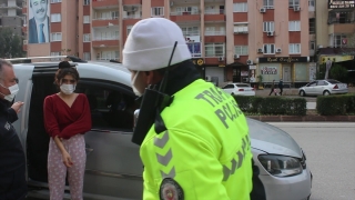 Adana’da sokağa çıkma kısıtlamasına uymayan 4 kişiye para cezası