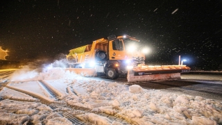 Malatya’da kar yağışı ulaşımı aksattı