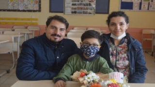 MHP lideri Bahçeli’den matematik yarışmasında dünya şampiyonu olan Yusuf Eymen’in ailesine tebrik telefonu