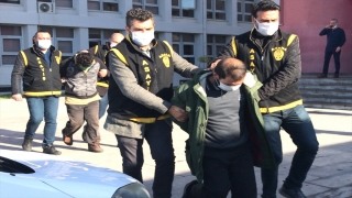 Adana’da gasbedildiğini öne sürerek polise başvuran tır sürücüsü ve arkadaşı gözaltına alındı