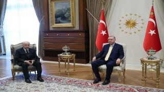 Cumhurbaşkanı Erdoğan’ın MHP Genel Başkanı Bahçeli ile görüşmesi başladı