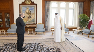 Katar Emiri, Ürdün Dışişleri Bakanı ile ikili ilişkileri görüştü