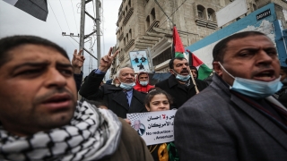 BM Filistinli Mültecilere Yardım Ajansının, gıda yardımını azaltma kararı Gazze’de protesto edildi