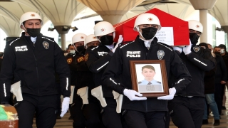 TBMM Başkanı Şentop, vefat eden polis memuru Sema Şeker’in cenaze törenine katıldı