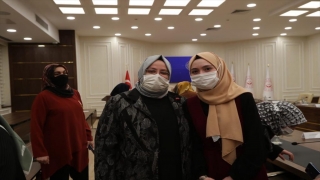 Aile, Çalışma ve Sosyal Hizmetler Bakanı Selçuk, 15 Temmuz gazisi kadınlarla bir araya geldi: