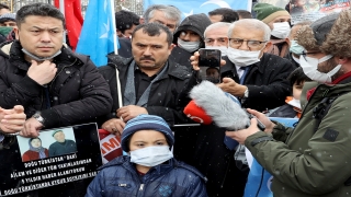 Pekin’in Uygur Türklerine yönelik politikası Çin’in Ankara Büyükelçiliği önünde protesto edildi