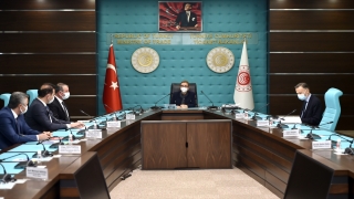 Bakan Pekcan, Kayseri ve Ankara’nın mobilya sektörü temsilcileriyle görüştü: