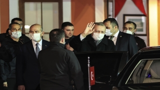 Cumhurbaşkanı Erdoğan, Çengelköy Polis Merkezi’nde iftar yaptı