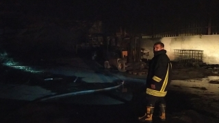 Adana’daki geri dönüşüm fabrikasında çıkan yangın söndürüldü