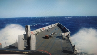 MSB: Doğu Akdeniz’de içerisinde 45 kişinin bulunduğu tekne battı