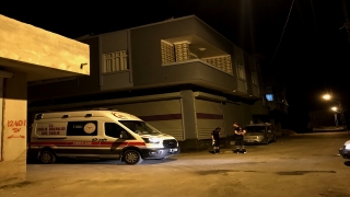 Adana’da karısını ve çocuklarını darp eden şüpheli, kapısı kırılarak girilen evde yakalandı