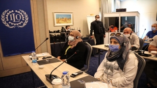 Mersin’de Suriyeli sağlık çalışanlarına yönelik iş sağlığı ve güvenliği eğitimi başlatıldı