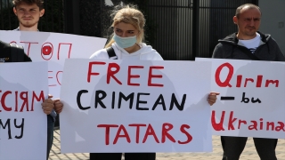 Kiev’de, 5 Kırım Tatar Türkü’nün Kırım’da gözaltına alınması protesto edildi