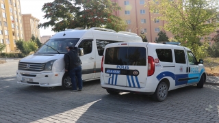 Kütahya’da karantina kararını ihlal eden öğrenci servisi şoförü hakkında işlem yapıldı